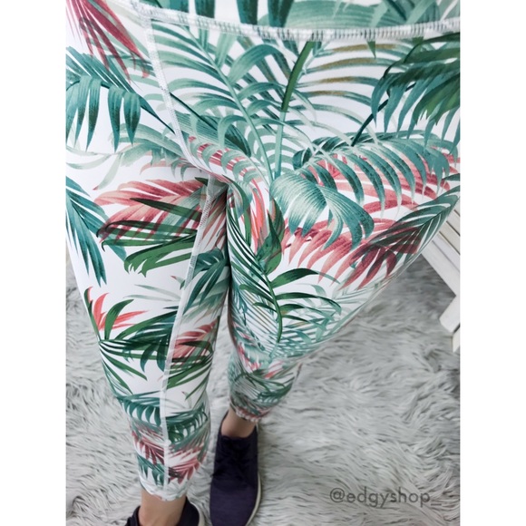 Tropical Paradise Legging - Picture 4 of 8